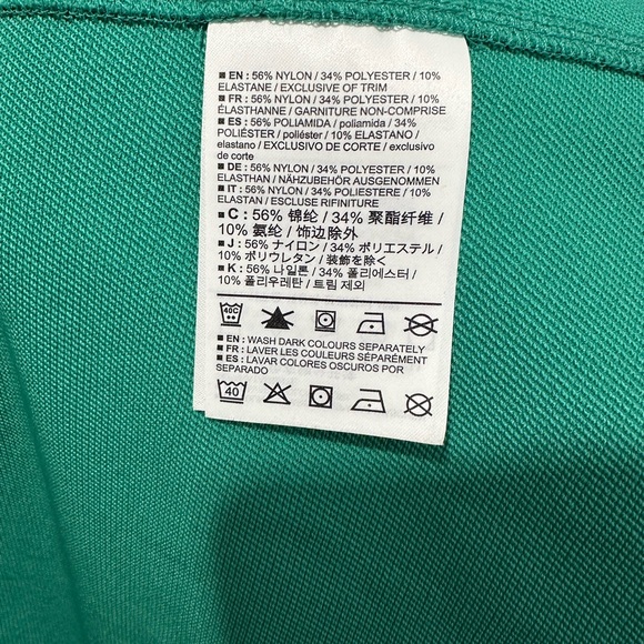 Arc’teryx Women’s Hooded Jacket Size Large – Excellent Condition - Picture 11 of 11